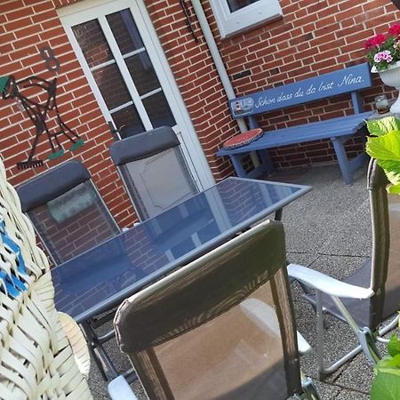 Ninas Ferienwohnung Dagebuell Exterior photo