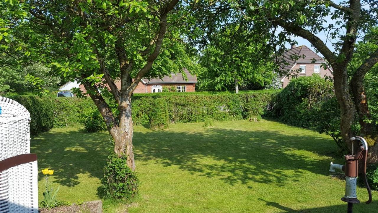 Ninas Ferienwohnung Dagebuell Exterior photo