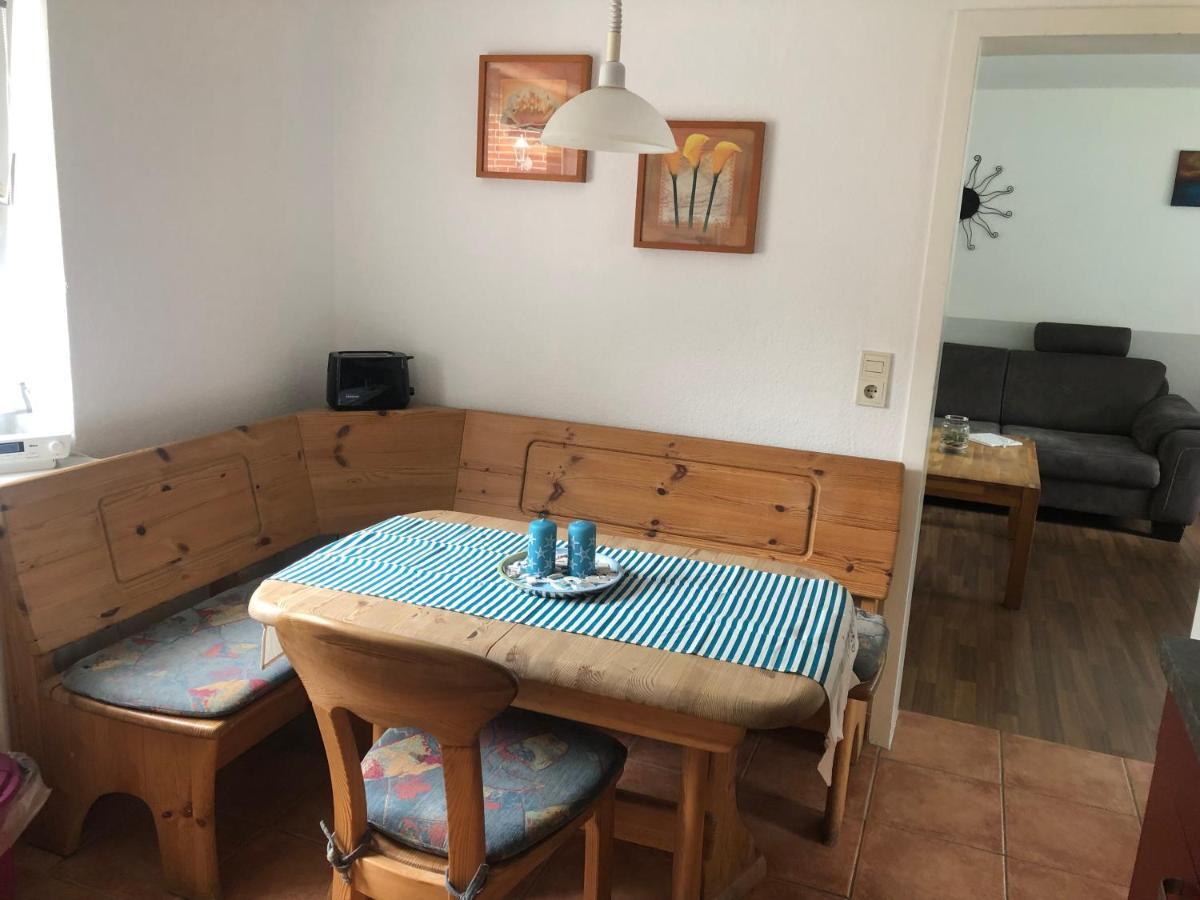 Ninas Ferienwohnung Dagebuell Exterior photo